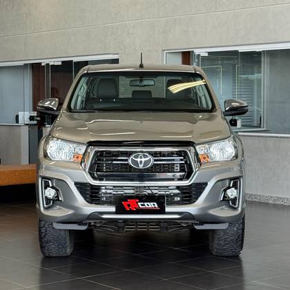 TOYOTA HILUX 2.7 SRV 4X4 CD 16V FLEX 4P AUTOMÁTICO TOYOTA HILUX 2.7 SRV 4X4 CD 16V FLEX 4P AUTOMÁTICO